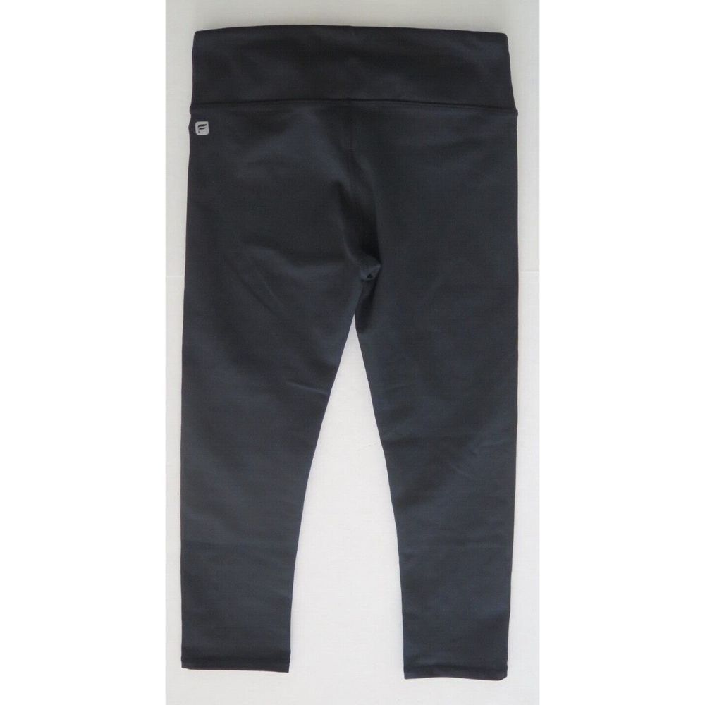 Fabletics Women's Sz XXS (2) Black PowerHold Salar Capri Crop Capri Tights $50 - Picture 2 of 5
